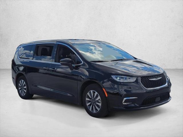 2025 Chrysler Pacifica Hybrid Select 2025 Chrysler Pacifica Hybrid Select