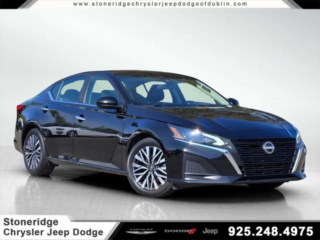 2023 Nissan Altima SV FWD