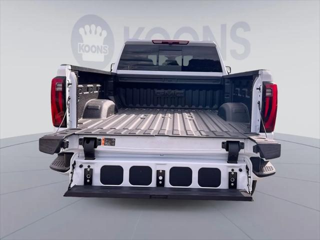 2026 GMC Sierra 3500HD Crew Cab, Long Bed, Denali, 4WD
