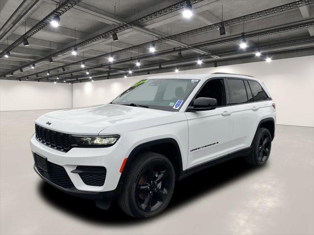 2023 Jeep Grand Cherokee Altitude 4x4