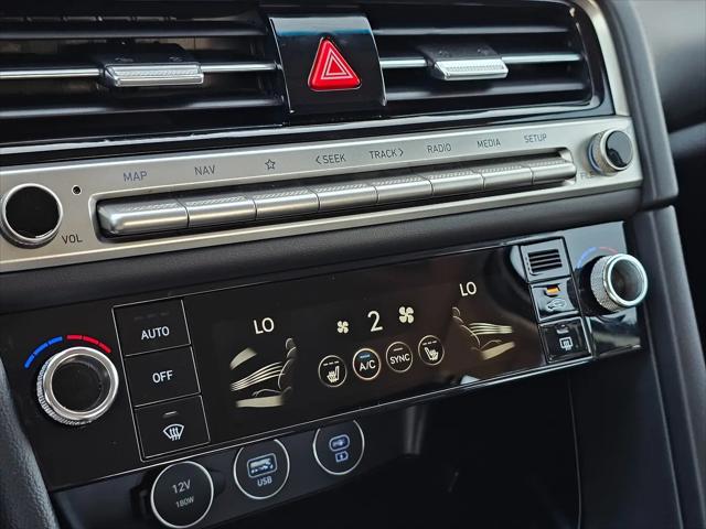 2025 Genesis G70 2.5T RWD