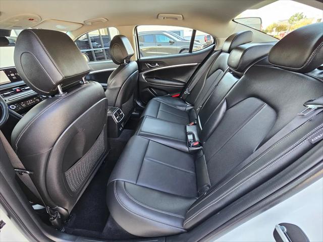 2025 Genesis G70 2.5T RWD