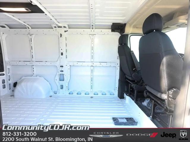 2026 Ram ProMaster Cargo Van SLT Low Roof 136" WB