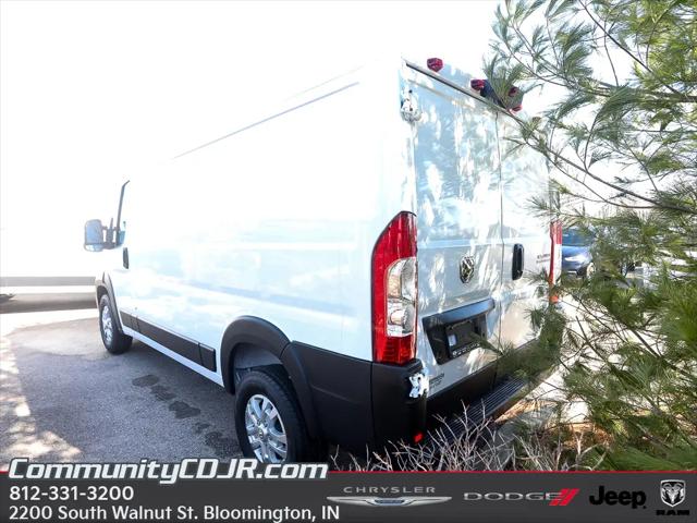 2026 Ram ProMaster Cargo Van SLT Low Roof 136 WB