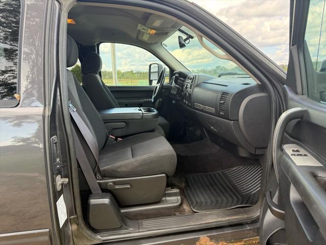 2011 Chevrolet Silverado 3500HD LT