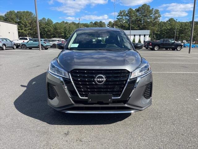 2024 Nissan Kicks S Xtronic CVT