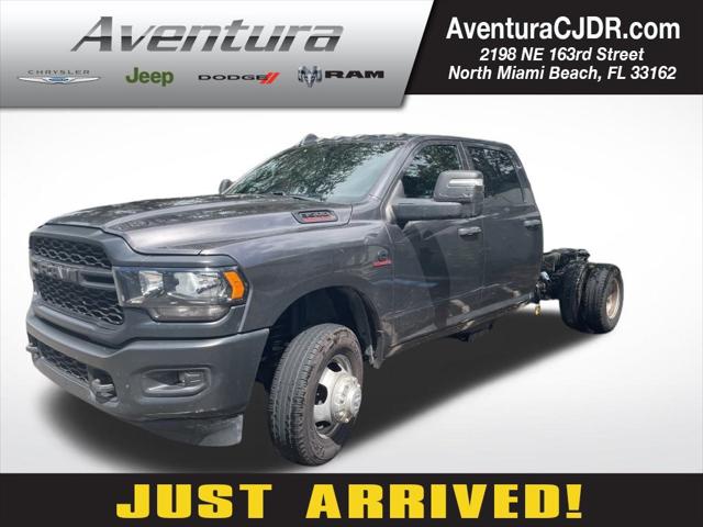 2023 RAM 3500 Chassis Tradesman/SLT/Laramie/Limited