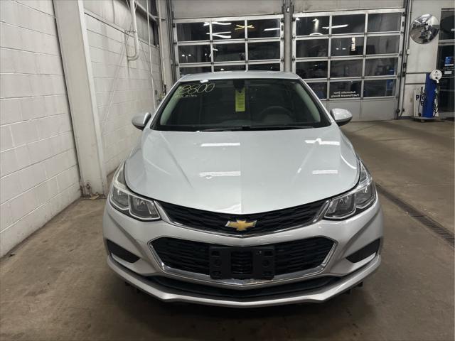 Used 2017 Chevrolet Cruze For Sale in Wilmington, OH