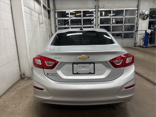 Used 2017 Chevrolet Cruze For Sale in Wilmington, OH