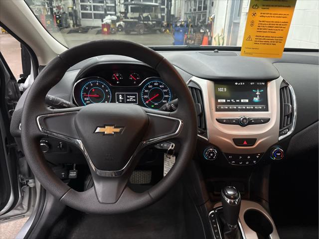 Used 2017 Chevrolet Cruze For Sale in Wilmington, OH