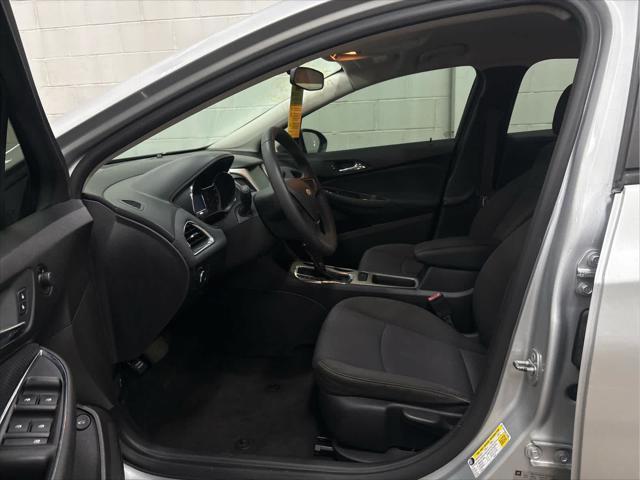 Used 2017 Chevrolet Cruze For Sale in Wilmington, OH