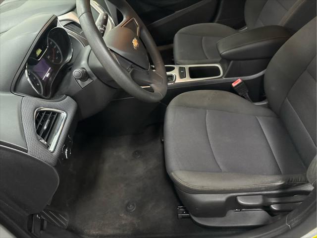 Used 2017 Chevrolet Cruze For Sale in Wilmington, OH