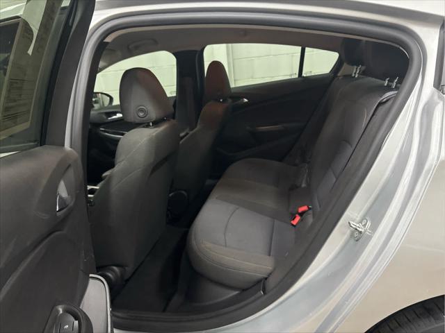 Used 2017 Chevrolet Cruze For Sale in Wilmington, OH