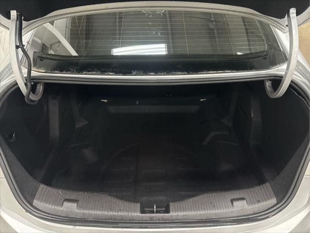 Used 2017 Chevrolet Cruze For Sale in Wilmington, OH