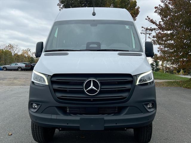 2026 Mercedes-Benz Sprinter Crew Van Standard Roof 4-Cyl Diesel HO