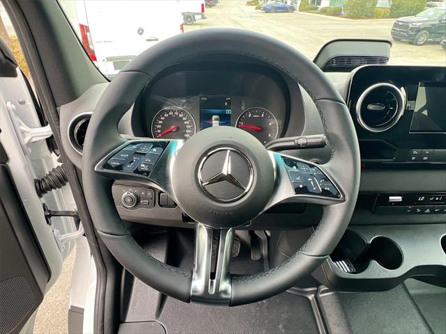 2026 Mercedes-Benz Sprinter Crew Van Standard Roof 4-Cyl Diesel HO
