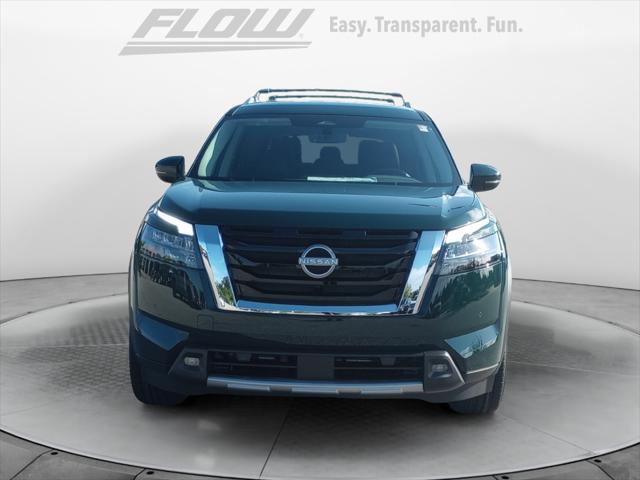 2025 Nissan Pathfinder SL FWD