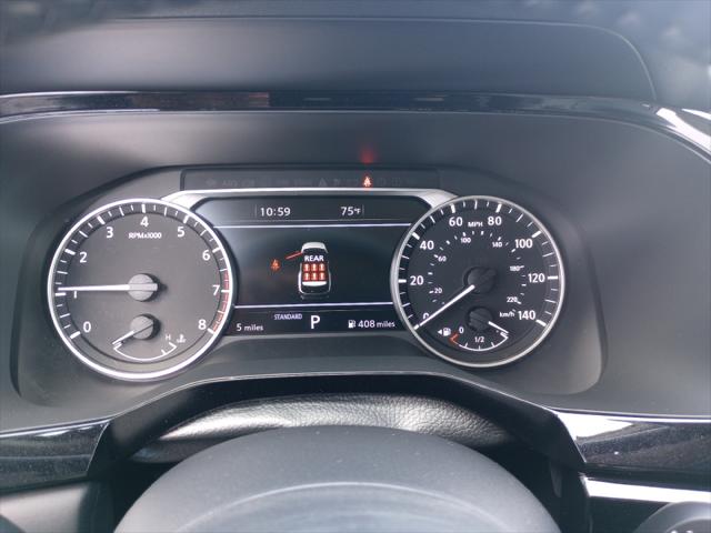 2025 Nissan Pathfinder SL FWD
