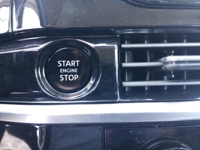 2025 Nissan Pathfinder SL FWD