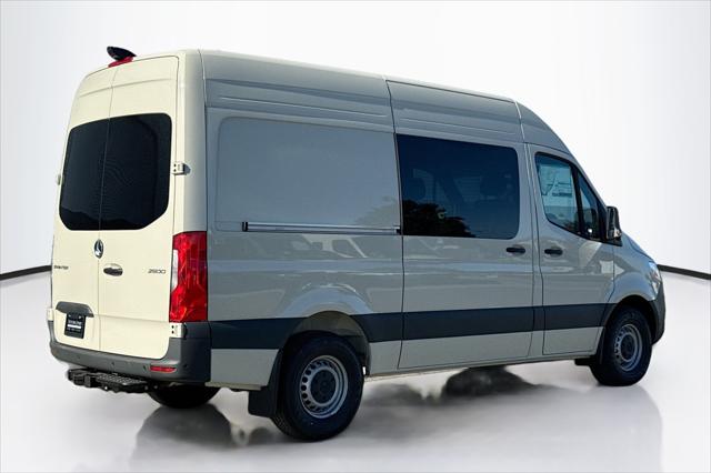 2026 Mercedes-Benz Sprinter Crew Van Standard Roof 4-Cyl Diesel HO