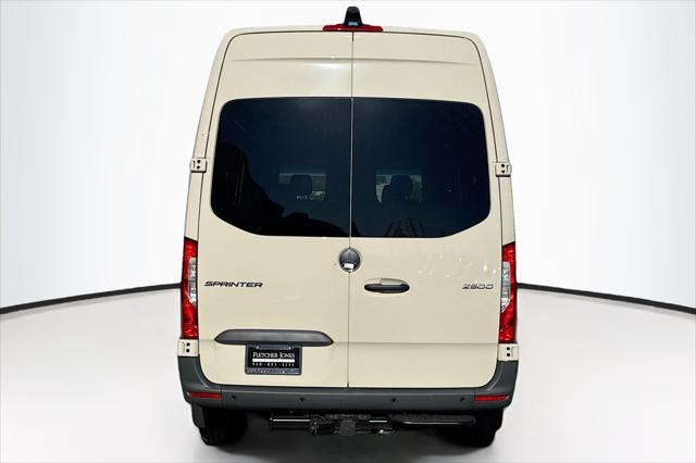 2026 Mercedes-Benz Sprinter Crew Van Standard Roof 4-Cyl Diesel HO