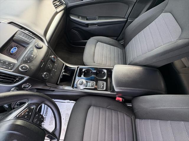 2019 Ford Edge SE