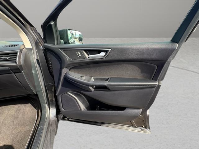 2019 Ford Edge SE