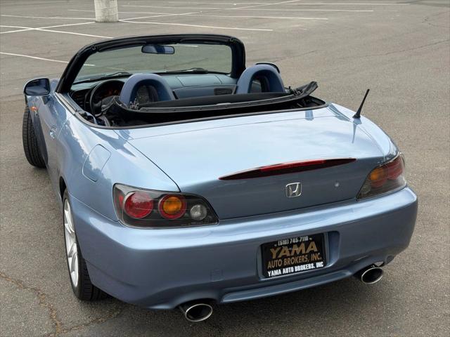 2005 Honda S2000 Convertible 2D