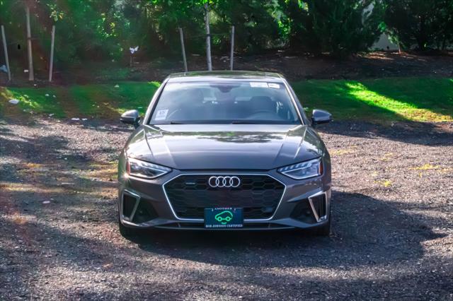 2023 Audi A4 Premium Plus 45 TFSI S line quattro S tronic