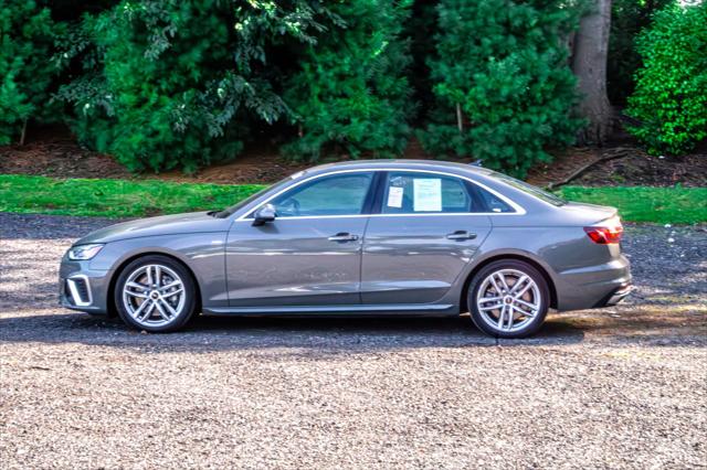 2023 Audi A4 Premium Plus 45 TFSI S line quattro S tronic