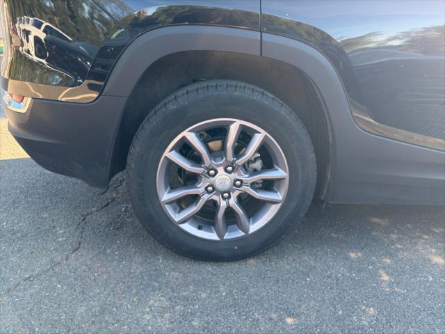 2023 GMC Terrain AWD SLT