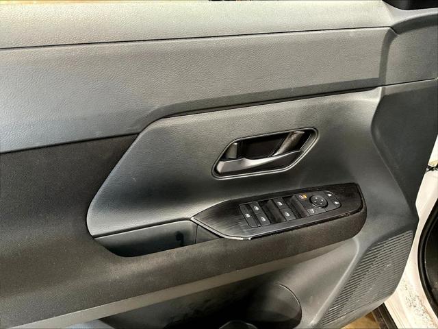 2025 Nissan Kicks S Intelligent AWD