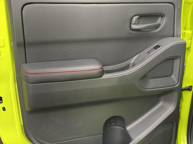 2026 Nissan Frontier Crew Cab PRO-4X 4x4