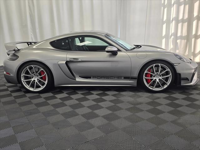 2020 Porsche 718 Cayman GT4