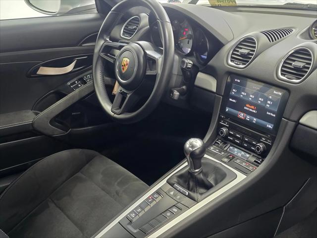 2020 Porsche 718 Cayman GT4