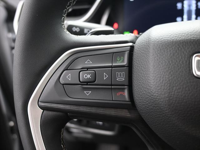 2025 Jeep Grand Cherokee GRAND CHEROKEE LAREDO 4X2