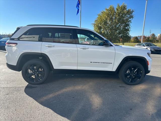2025 Jeep Grand Cherokee GRAND CHEROKEE ALTITUDE X 4X4 2025 Jeep Grand Cherokee GRAND CHEROKEE ALTITUDE X 4X4