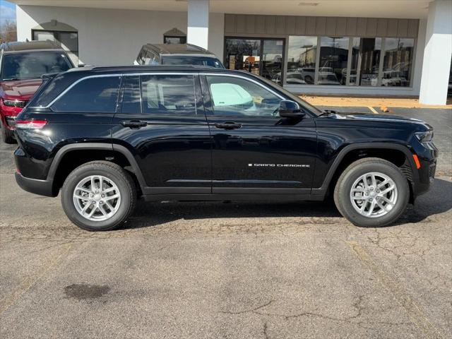 2025 Jeep Grand Cherokee GRAND CHEROKEE LAREDO X 4X4 2025 Jeep Grand Cherokee GRAND CHEROKEE LAREDO X 4X4