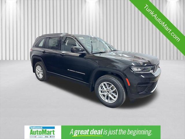 2025 Jeep Grand Cherokee GRAND CHEROKEE LAREDO X 4X4