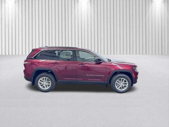 2025 Jeep Grand Cherokee GRAND CHEROKEE LAREDO X 4X4 2025 Jeep Grand Cherokee GRAND CHEROKEE LAREDO X 4X4