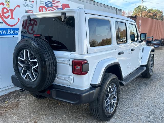 2026 Jeep Wrangler 4-Door Sahara 4x4