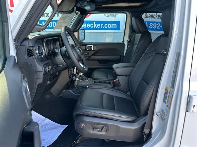 2026 Jeep Wrangler 4-Door Sahara 4x4