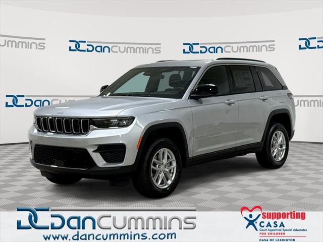 2025 Jeep Grand Cherokee GRAND CHEROKEE LAREDO X 4X4 2025 Jeep Grand Cherokee GRAND CHEROKEE LAREDO X 4X4