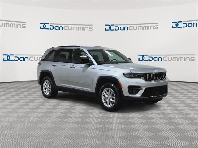 2025 Jeep Grand Cherokee GRAND CHEROKEE LAREDO X 4X4 2025 Jeep Grand Cherokee GRAND CHEROKEE LAREDO X 4X4