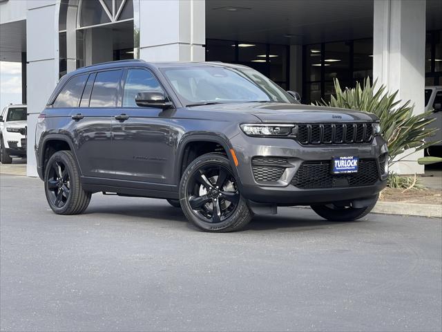 2025 Jeep Grand Cherokee GRAND CHEROKEE ALTITUDE X 4X4 2025 Jeep Grand Cherokee GRAND CHEROKEE ALTITUDE X 4X4