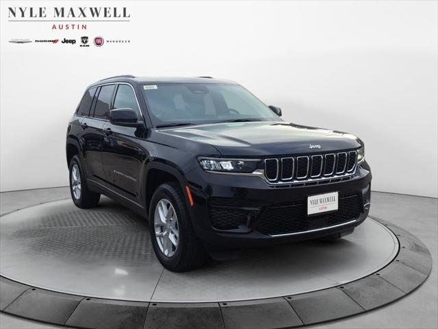 2025 Jeep Grand Cherokee GRAND CHEROKEE LAREDO X 4X2