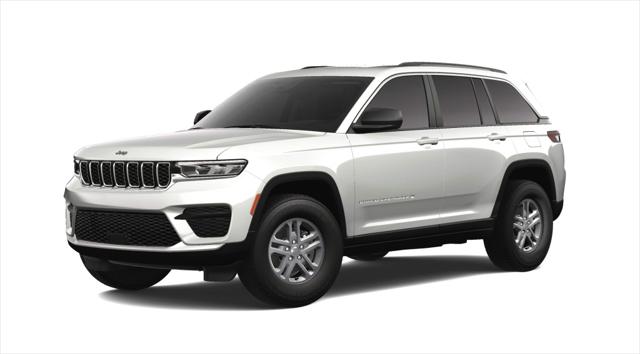 2025 Jeep Grand Cherokee GRAND CHEROKEE LAREDO 4X2 2025 Jeep Grand Cherokee GRAND CHEROKEE LAREDO 4X2