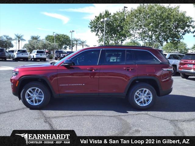 2025 Jeep Grand Cherokee GRAND CHEROKEE LAREDO X 4X4 2025 Jeep Grand Cherokee GRAND CHEROKEE LAREDO X 4X4