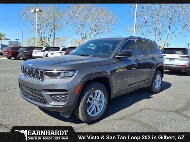 2025 Jeep Grand Cherokee GRAND CHEROKEE LAREDO X 4X4 2025 Jeep Grand Cherokee GRAND CHEROKEE LAREDO X 4X4