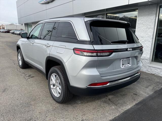 2025 Jeep Grand Cherokee GRAND CHEROKEE LAREDO X 4X4 2025 Jeep Grand Cherokee GRAND CHEROKEE LAREDO X 4X4